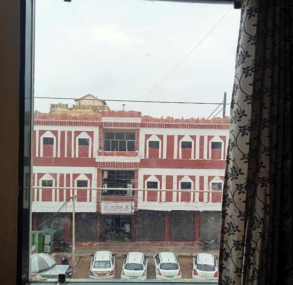 بنسيون Mumal Guest House