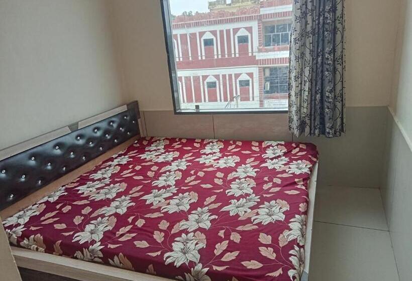 بنسيون Mumal Guest House