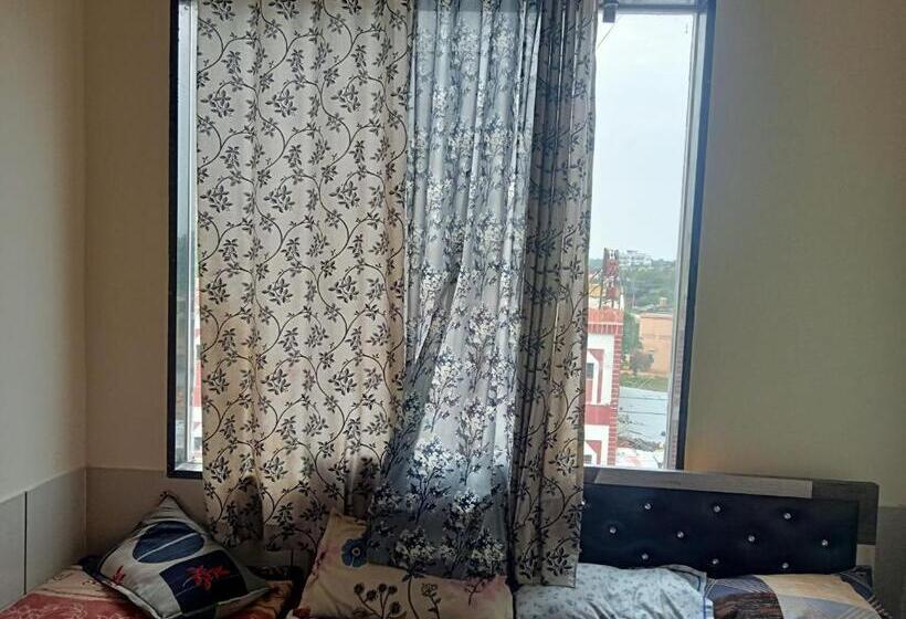 بنسيون Mumal Guest House