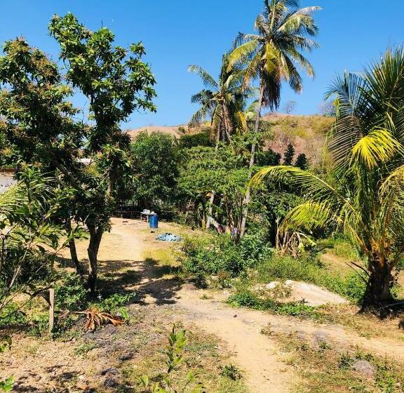 ペンション Rara Bale Tani Local Room