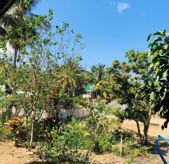 ペンション Rara Bale Tani Local Room