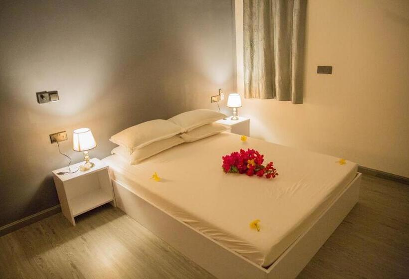 پانسیون Velidhoo Inn