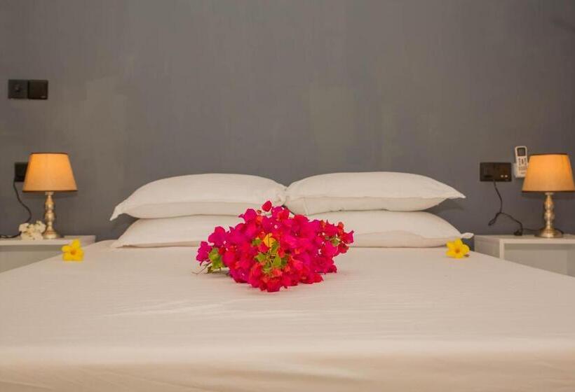 پانسیون Velidhoo Inn