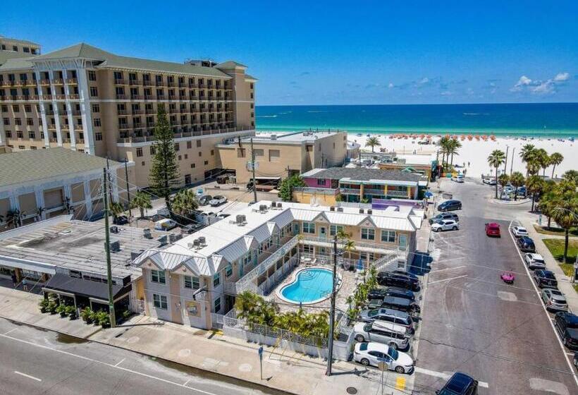 Lomakeskus Clearwater Beach Suites #104