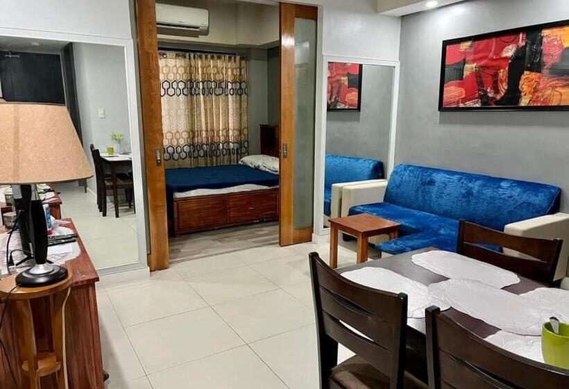 Bed & Breakfast Studio Type Condo Unit At Baseline Prestige