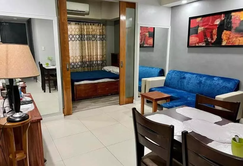 Bed & Breakfast Studio Type Condo Unit At Baseline Prestige