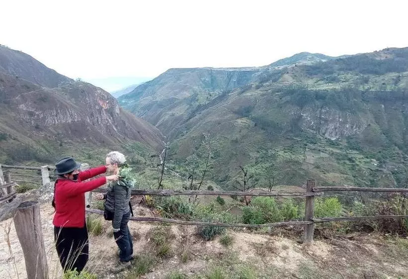 ベッドアンドブレックファースト Taski Wasi Mirador Del Condor Andino