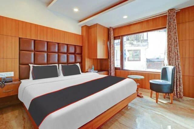 호텔 Clock View Square