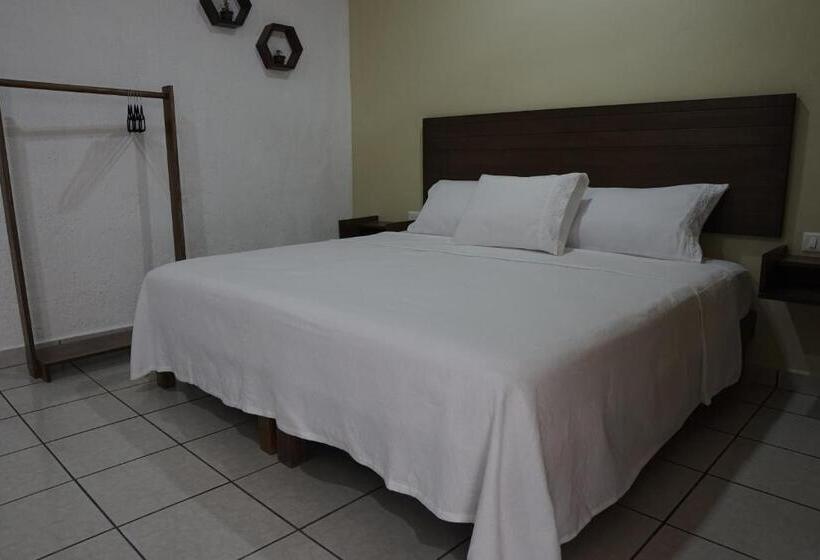 בית מלון כפרי Del Parque