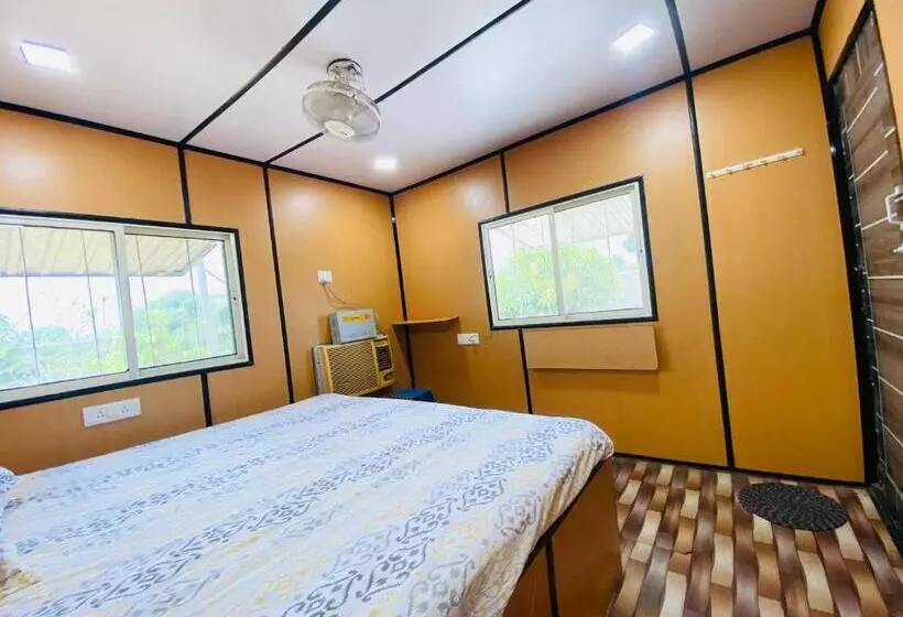 ホテル Jungle Paradise Resort Bhubaneswar