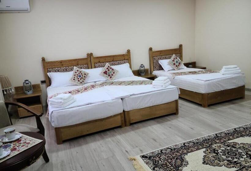 בית מלון כפרי Padishakh Boutique