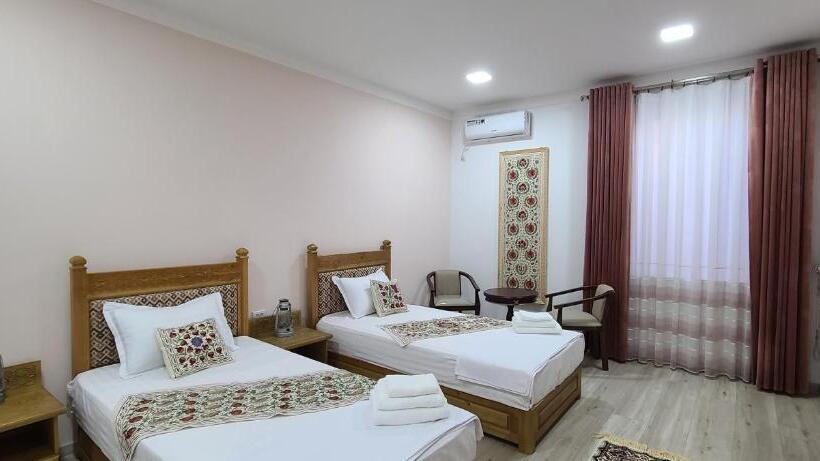 בית מלון כפרי Padishakh Boutique