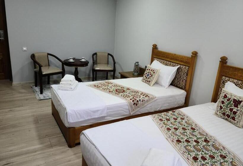 בית מלון כפרי Padishakh Boutique