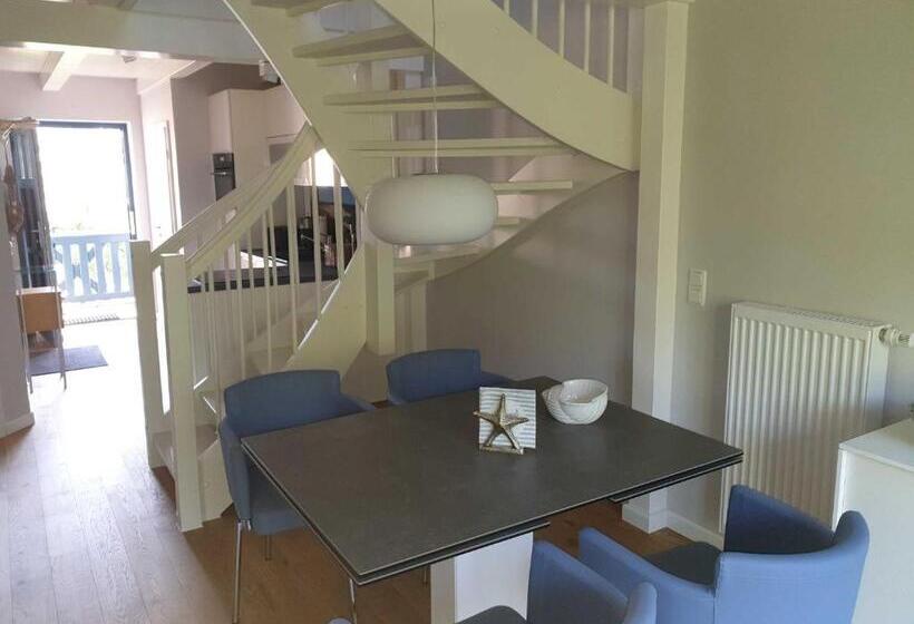 ホテル Störtebeker 16