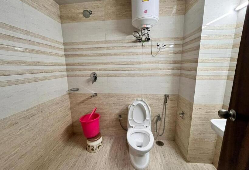 Отель The Sapphire Resort 1,2,3 Bedroom Villas Available In Omaxe Vrindavan   A Four Star Luxury Resort