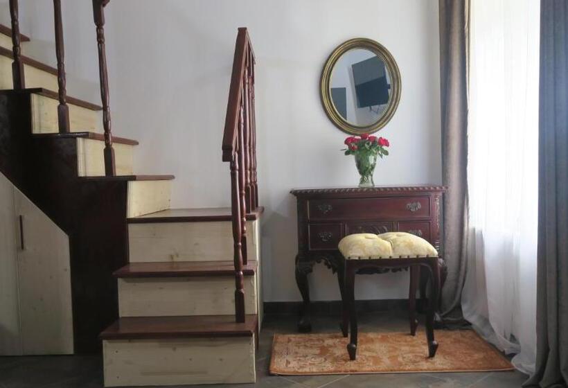 پانسیون Casa Lidia Brasov