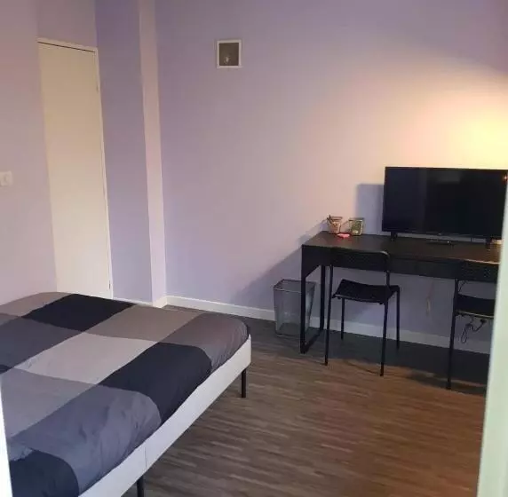 ペンション Chambre Proche Astérix, Parc Expo Villepinte, Cdg, Bourget