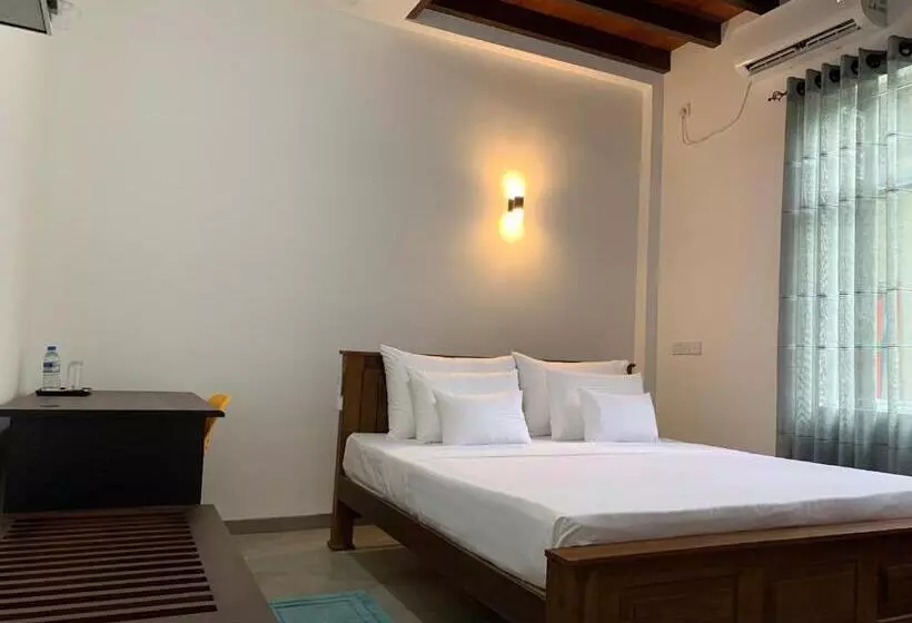 Majatalo Chern Matara Guest House