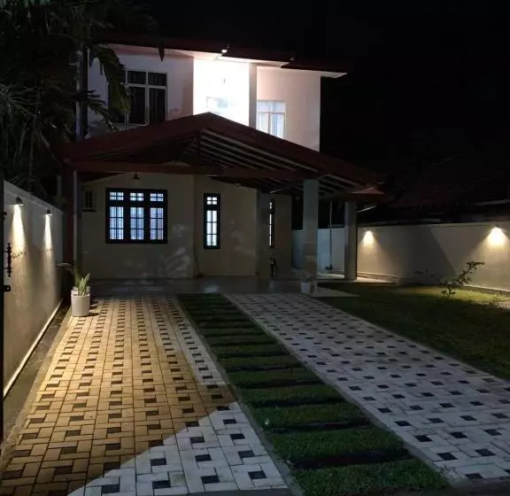 Majatalo Chern Matara Guest House