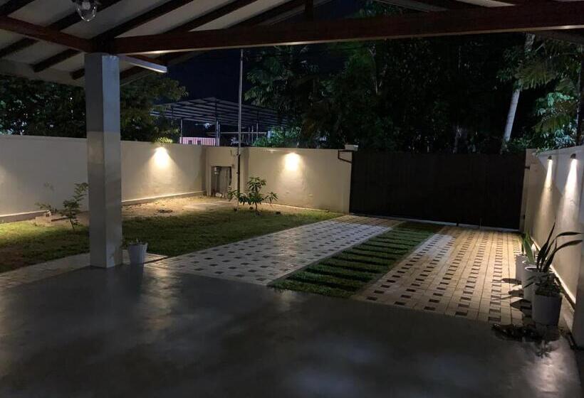 펜션 Chern Matara Guest House