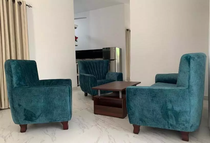 Majatalo Chern Matara Guest House