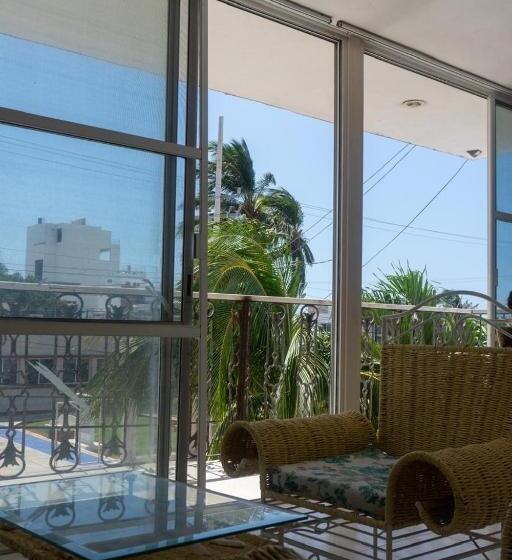 ペンション Suites 2 Habitaciones Triple