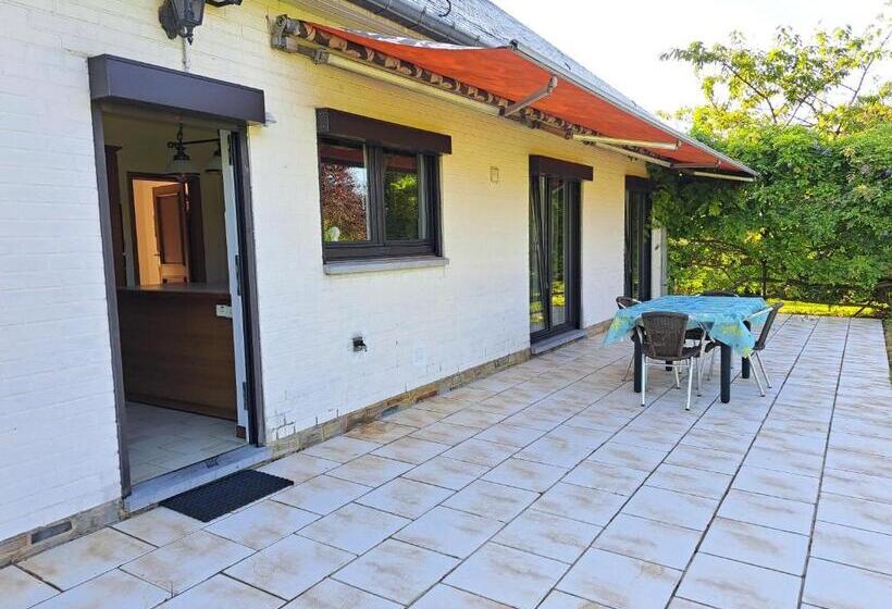 پانسیون Naninne