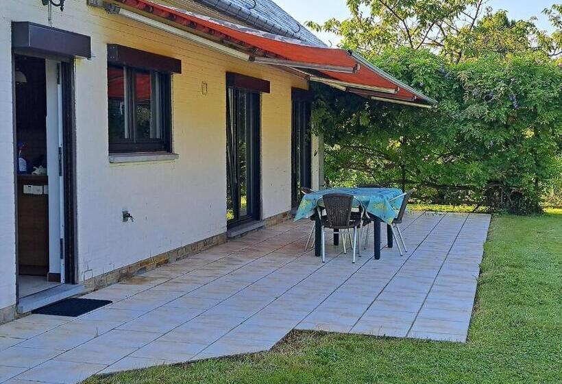 پانسیون Naninne