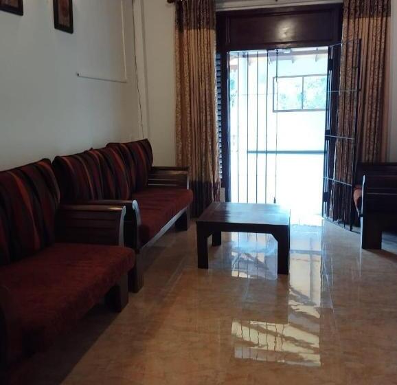 Nocleg ze śniadaniem Noor Green House