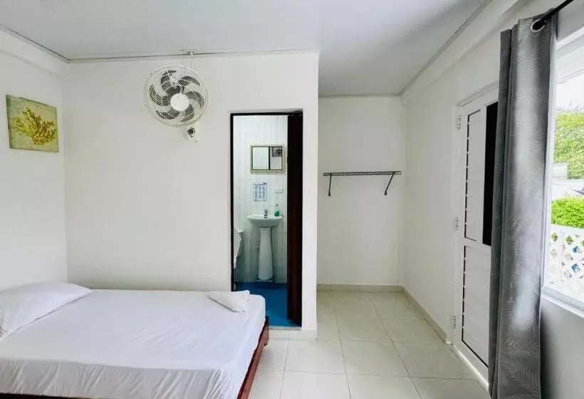 Kapselihotelli Keylee S Lodging