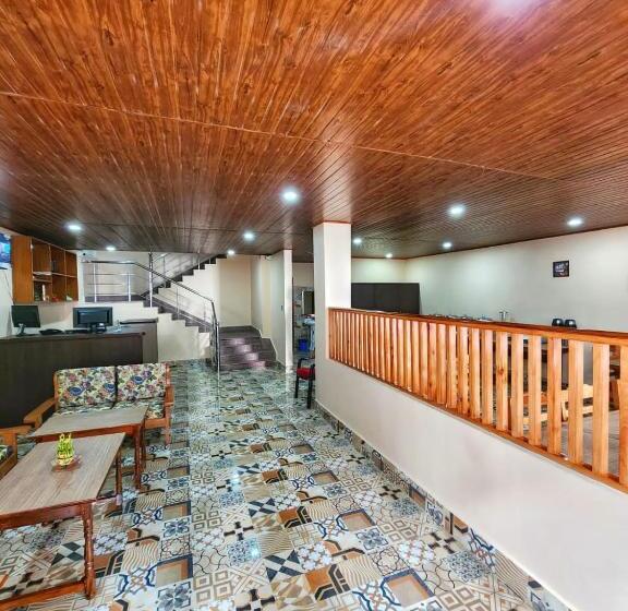 هتل Kinlay By Sucasa Hills Near Mg Marg