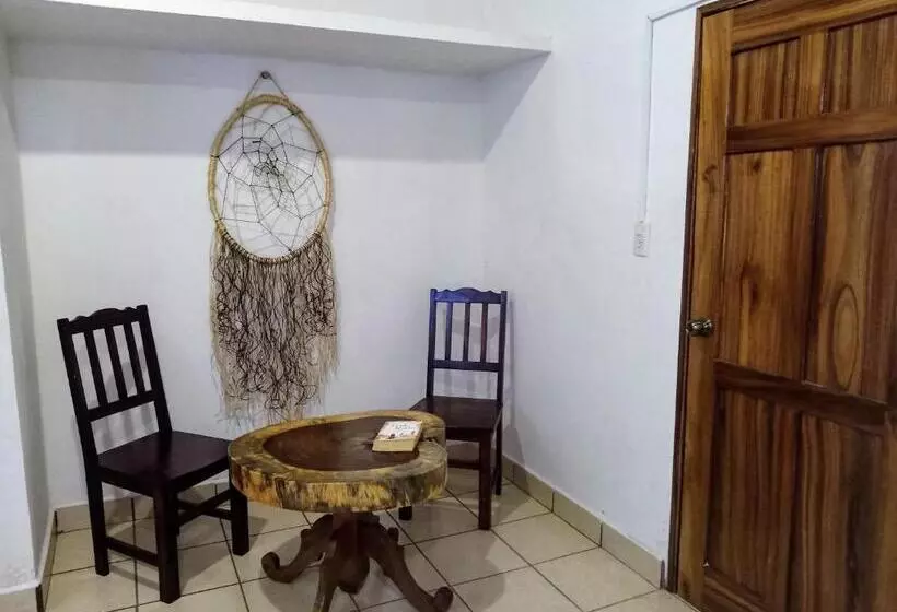 Majatalo Esperanza Casa De Huéspedes