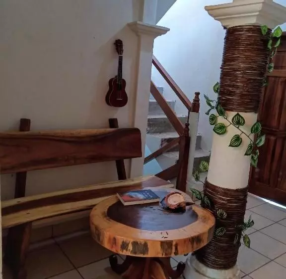 Majatalo Esperanza Casa De Huéspedes