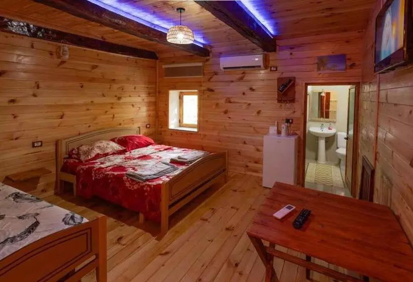 ペンション Guest House Castle