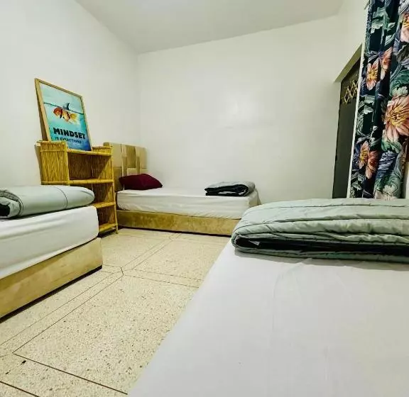 Majatalo Izurf Geust House
