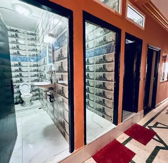 Majatalo Izurf Geust House