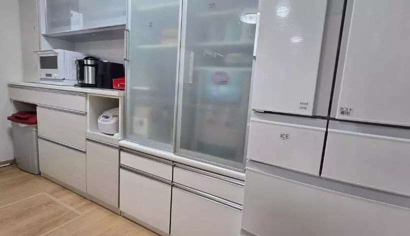 ペンション Taka S House  ゲストハウス龍の椅子