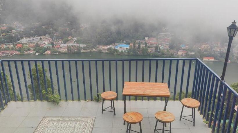 Yayawar Hotel Nainital