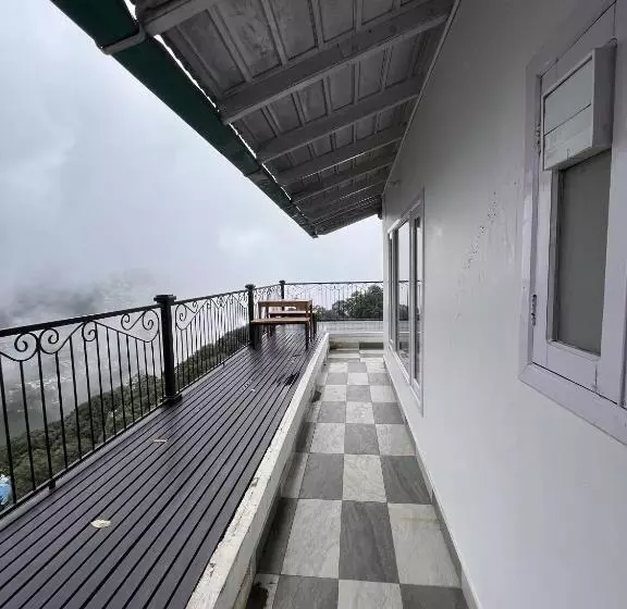 Yayawar Hotel Nainital