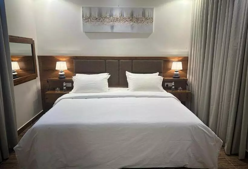 استديو انيق بدخـول ذاتي