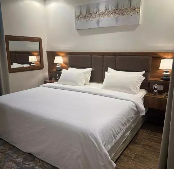 استديو انيق بدخـول ذاتي