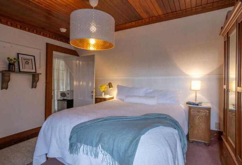 호스텔 Dennen S Victorian Farmhouse