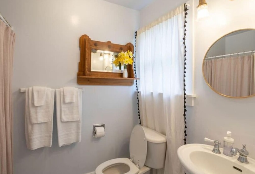 호스텔 Dennen S Victorian Farmhouse