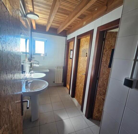 Schronisko Refugio Del Meicín