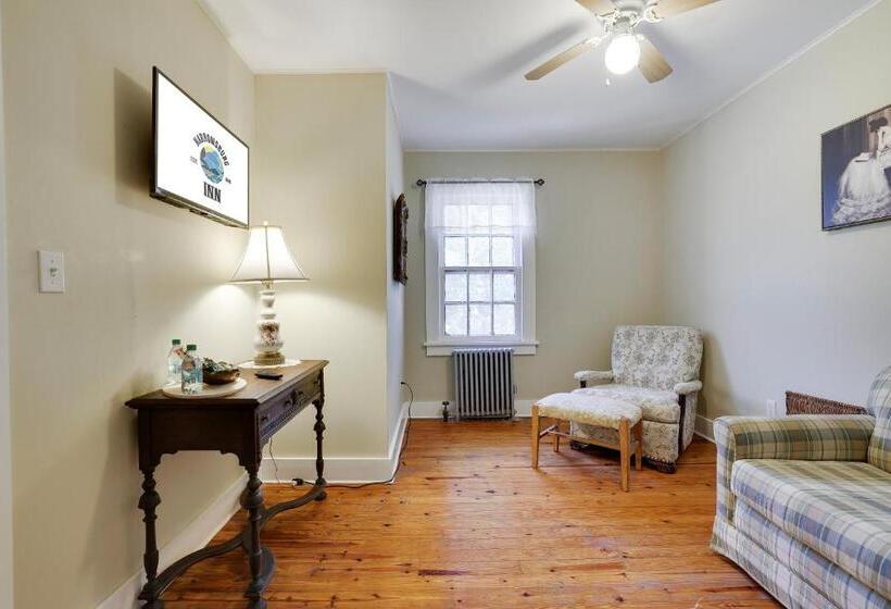 민박 The Narrowsburg Inn