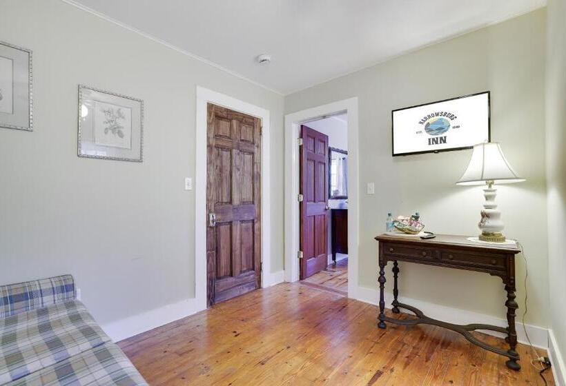 민박 The Narrowsburg Inn