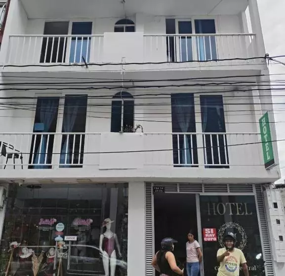 ホテル Dinastia Castillo Melgar