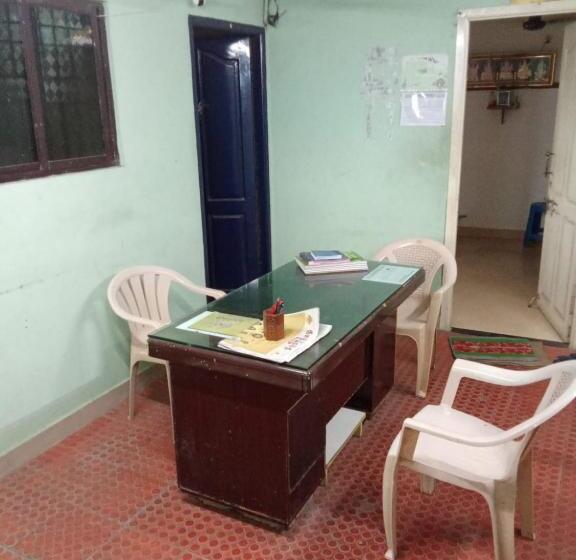 Hotel Eswar Residency