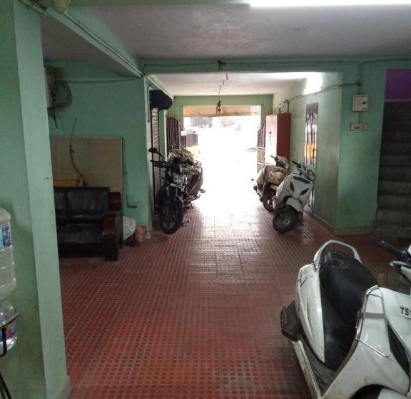 Hotel Eswar Residency