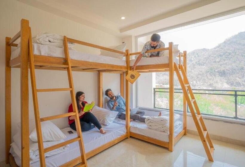 فندق Perfectstayz Alpine Near Laxman Jhula